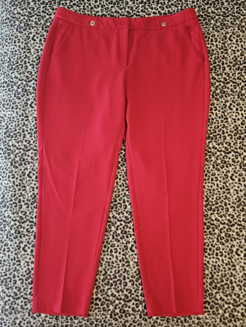 White House Black Market Mon Cherie Red Soft Drape Taper Ankle Pants, 12R, EUC